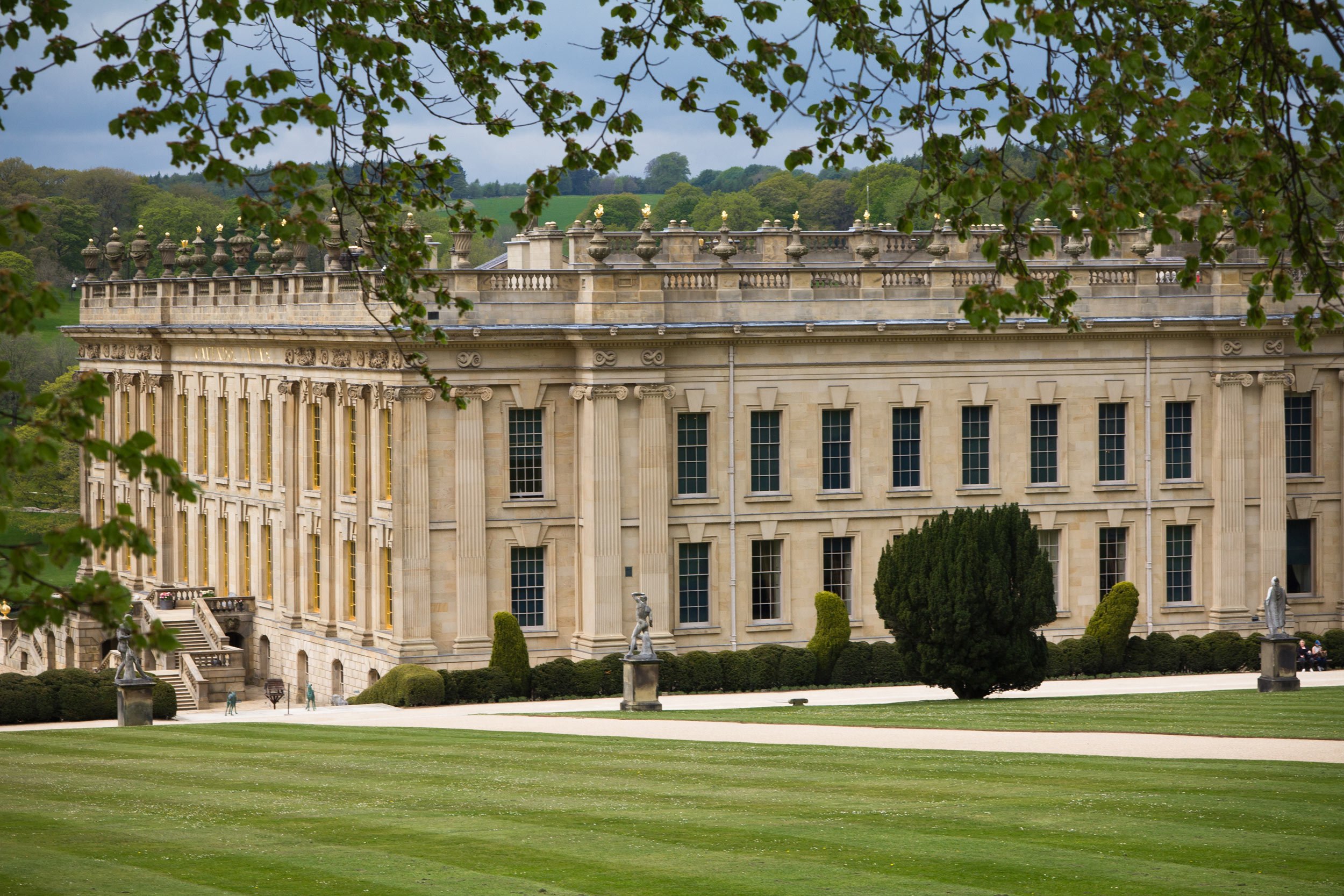 outside-of-chatsworth-house