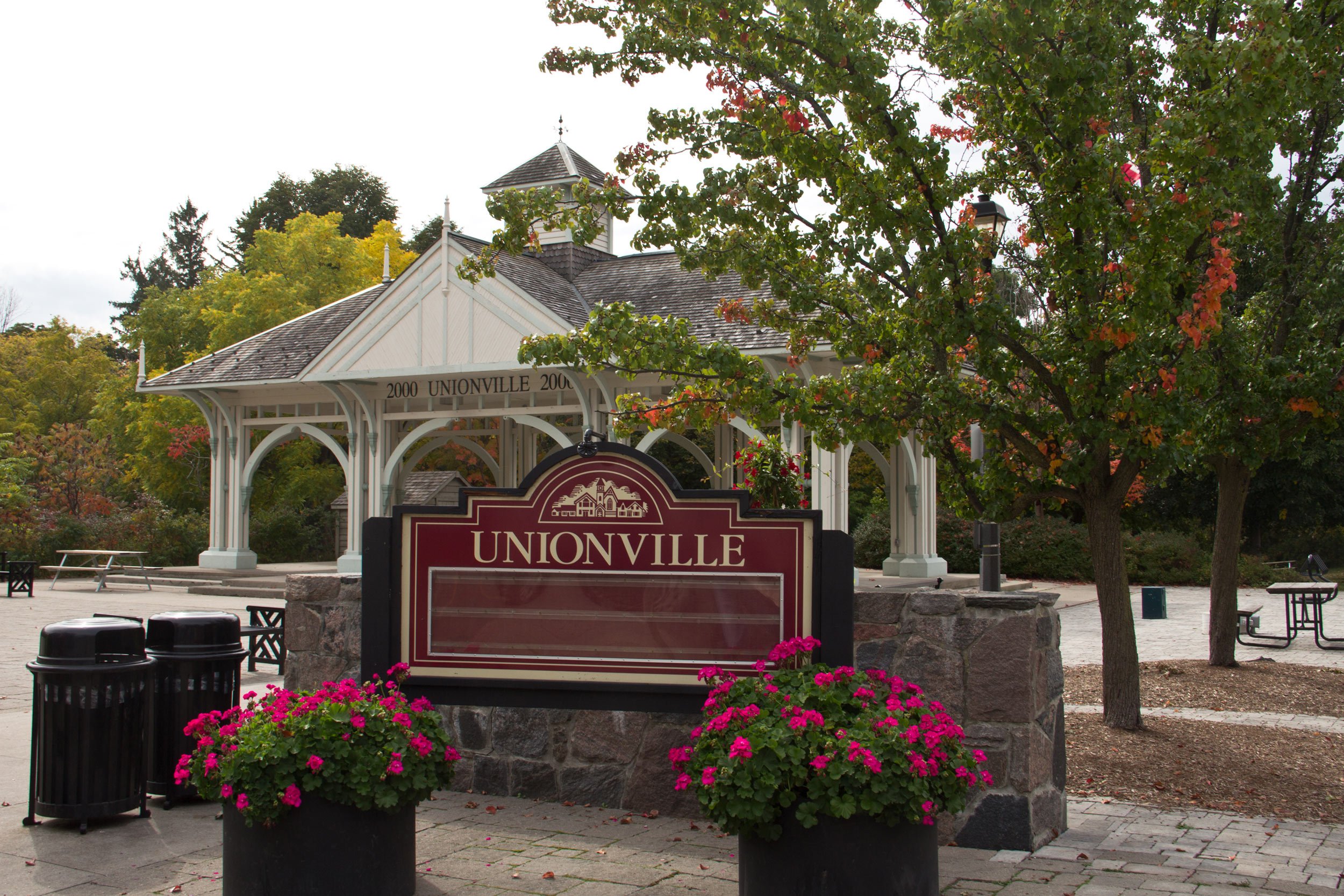 unionville-bandstand-main-street-unionville-ontario