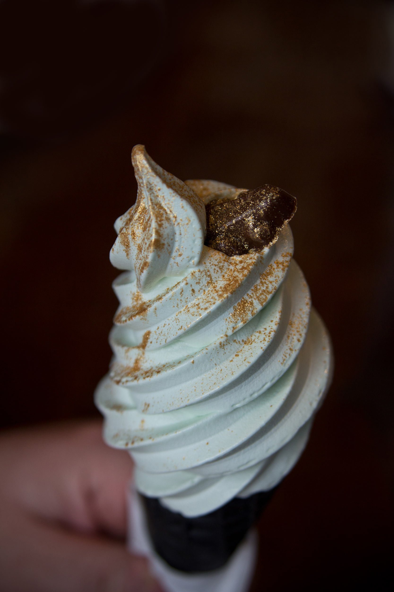 ice-cream-cone-from-chocolate-frog-at-harry-potter-studio-tour