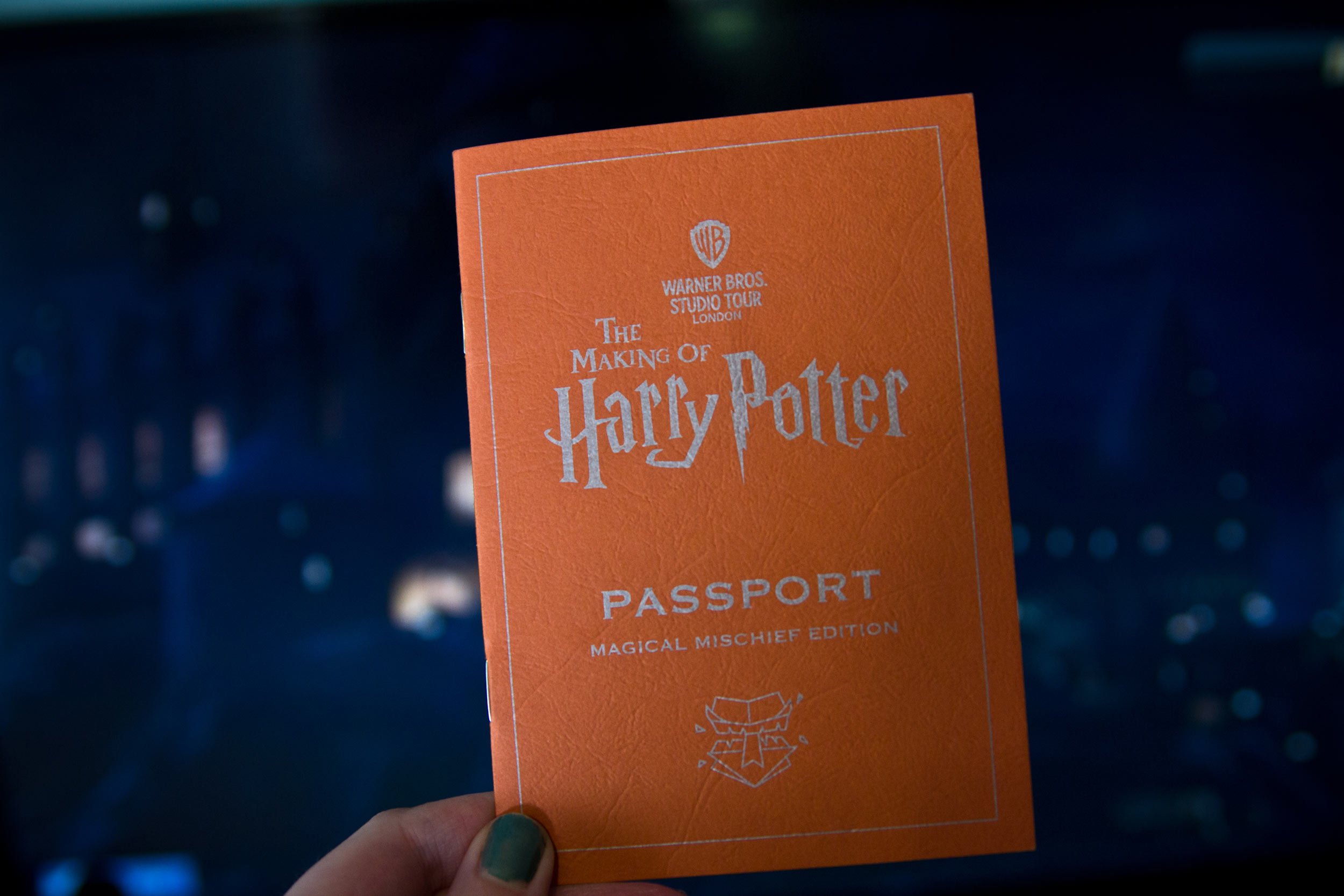 making-of-harry-potter-studio-tour-passport-book