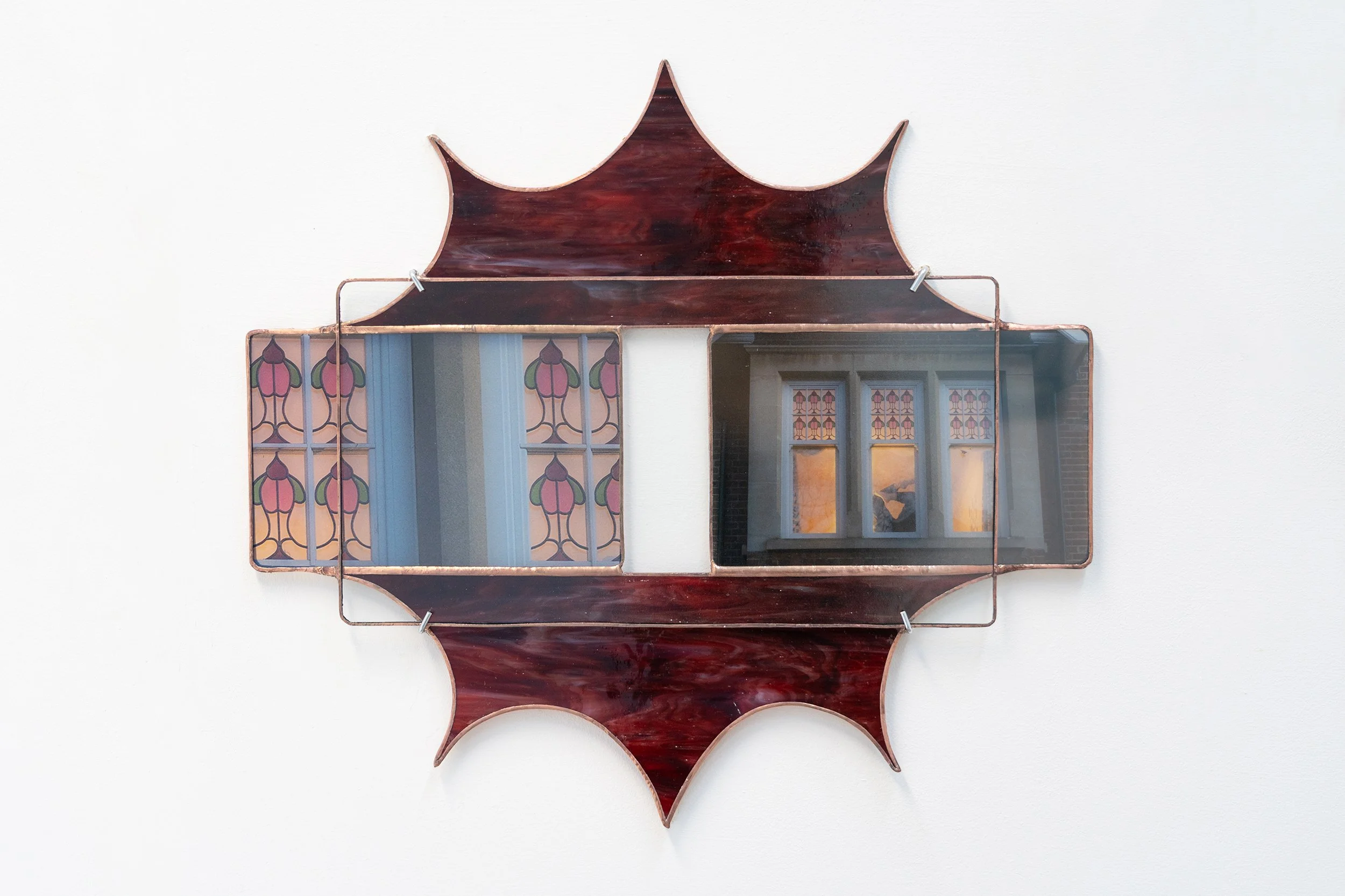 Housewife voyeur, 2026