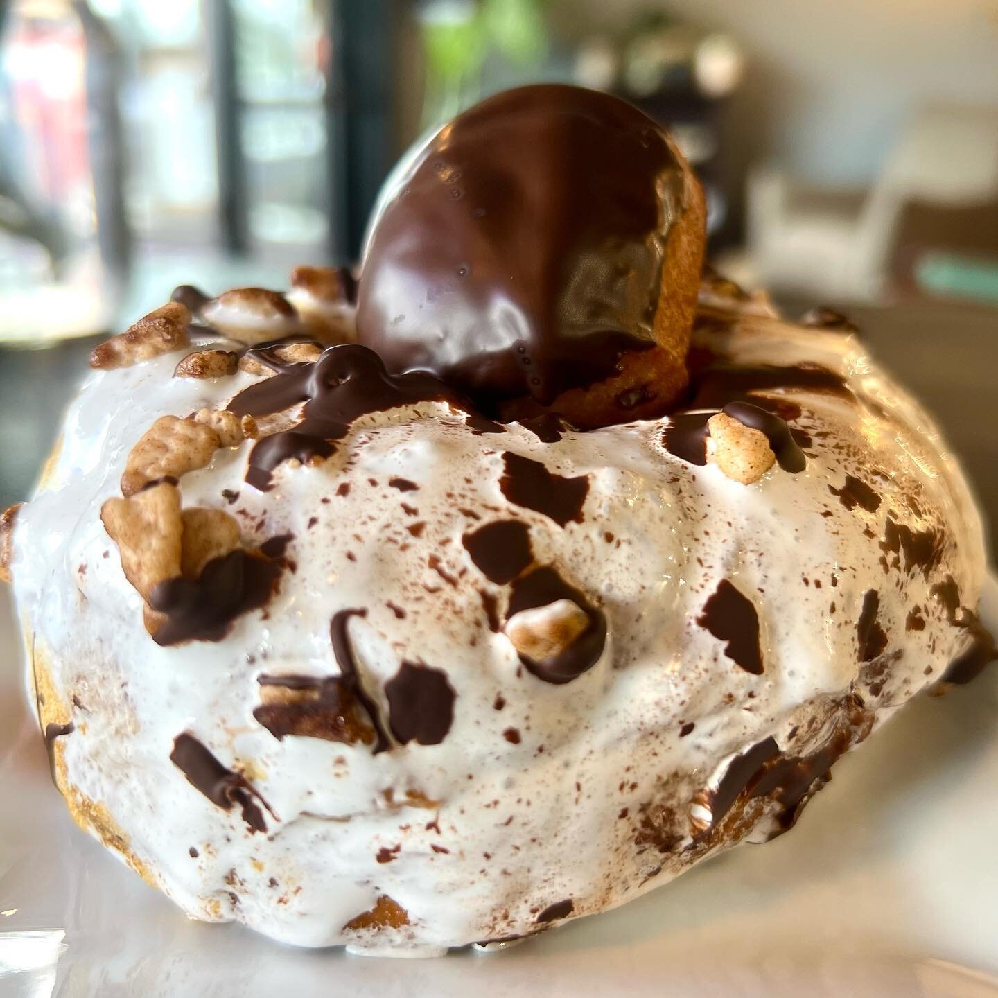 A donut so good, you&rsquo;ll be asking for s&rsquo;more!
.
.
.
.
#thewestend #westasheville #ashevillenc #breakfast #brunch #lunch #pastries #coffee #latte #latteart #appalachai #asheville #sandwiches #freshbread #specialtycoffee #pennycup #avlfood 