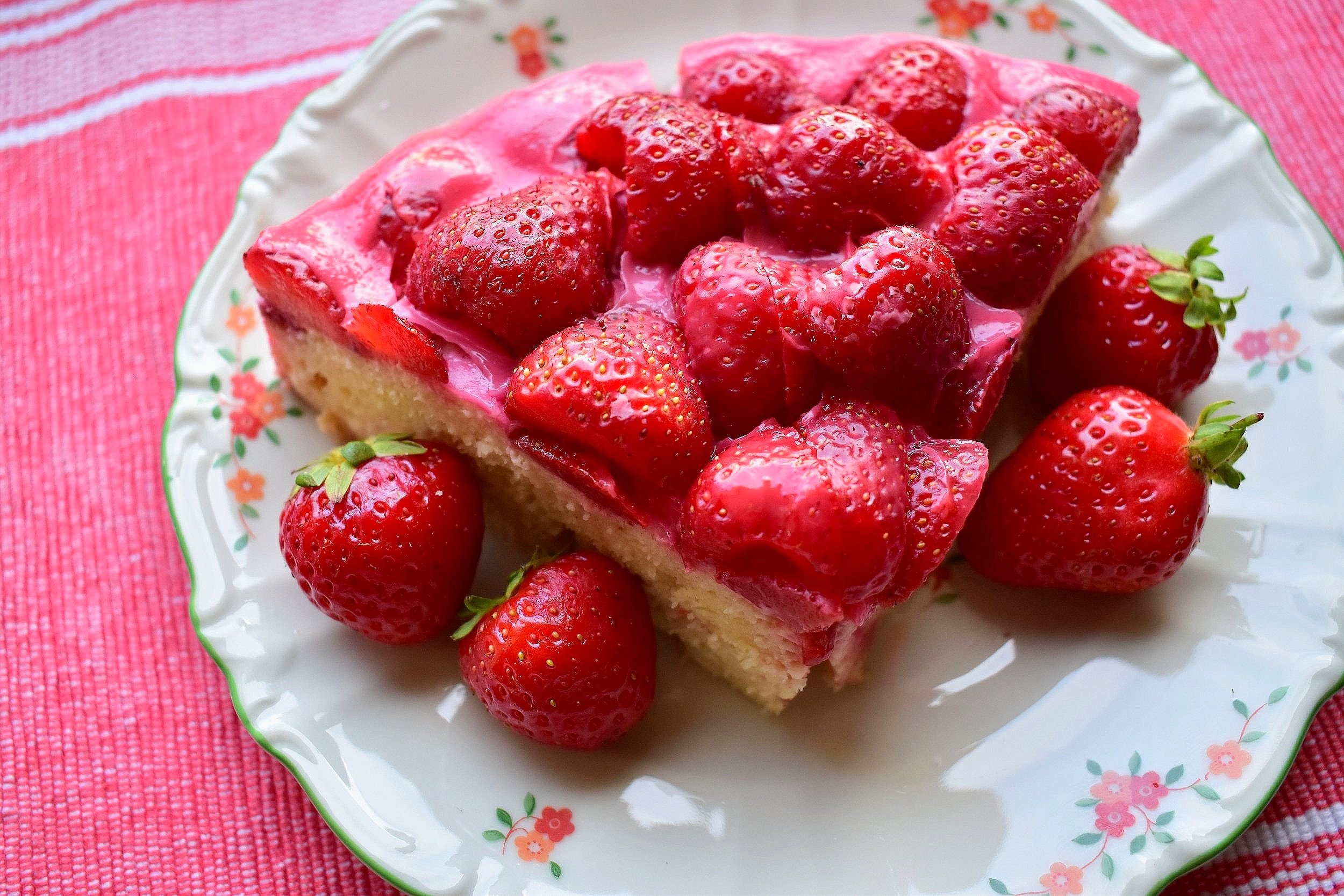 German Strawberry Tart