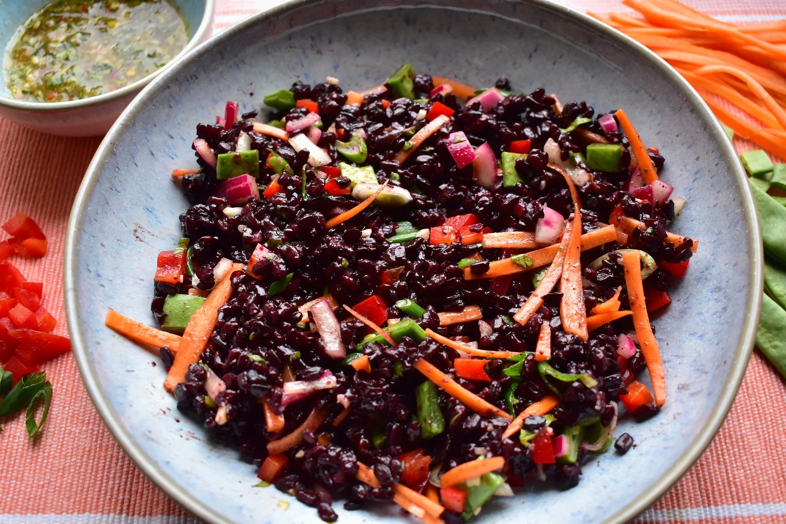 Forbidden Rice Veggie Bowl with Chili-Garlic Sauce — Simon Says Cook