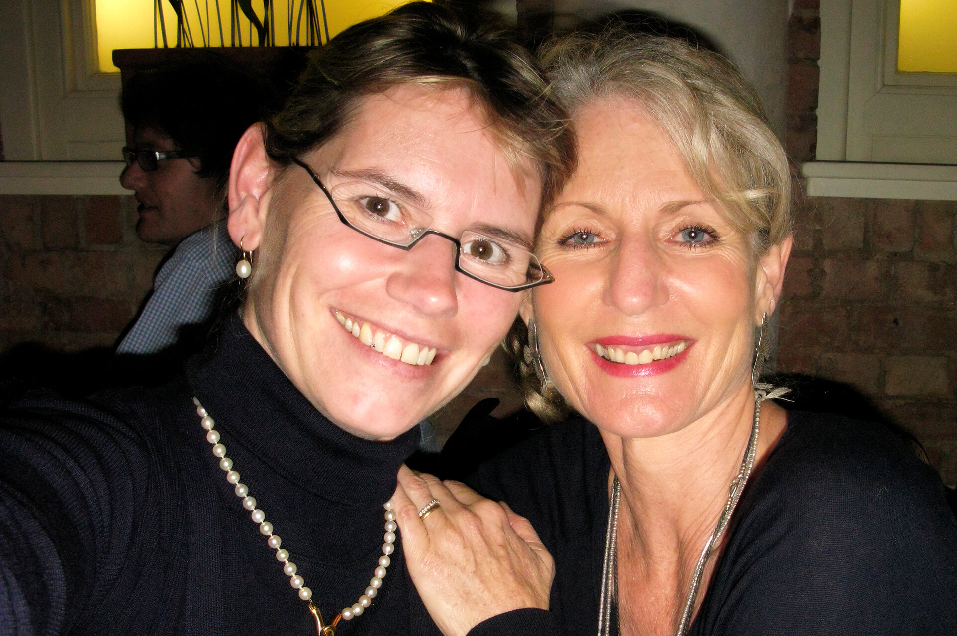  2009 - With friend Angie Scott in London for the BBC Wildlife Photographer of the year awards ceremony.     