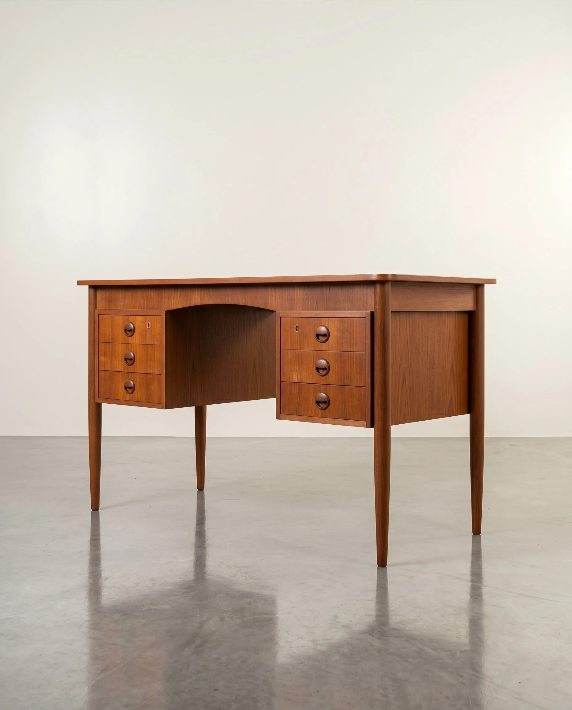 Bureau Mid-Century-#7.jpg