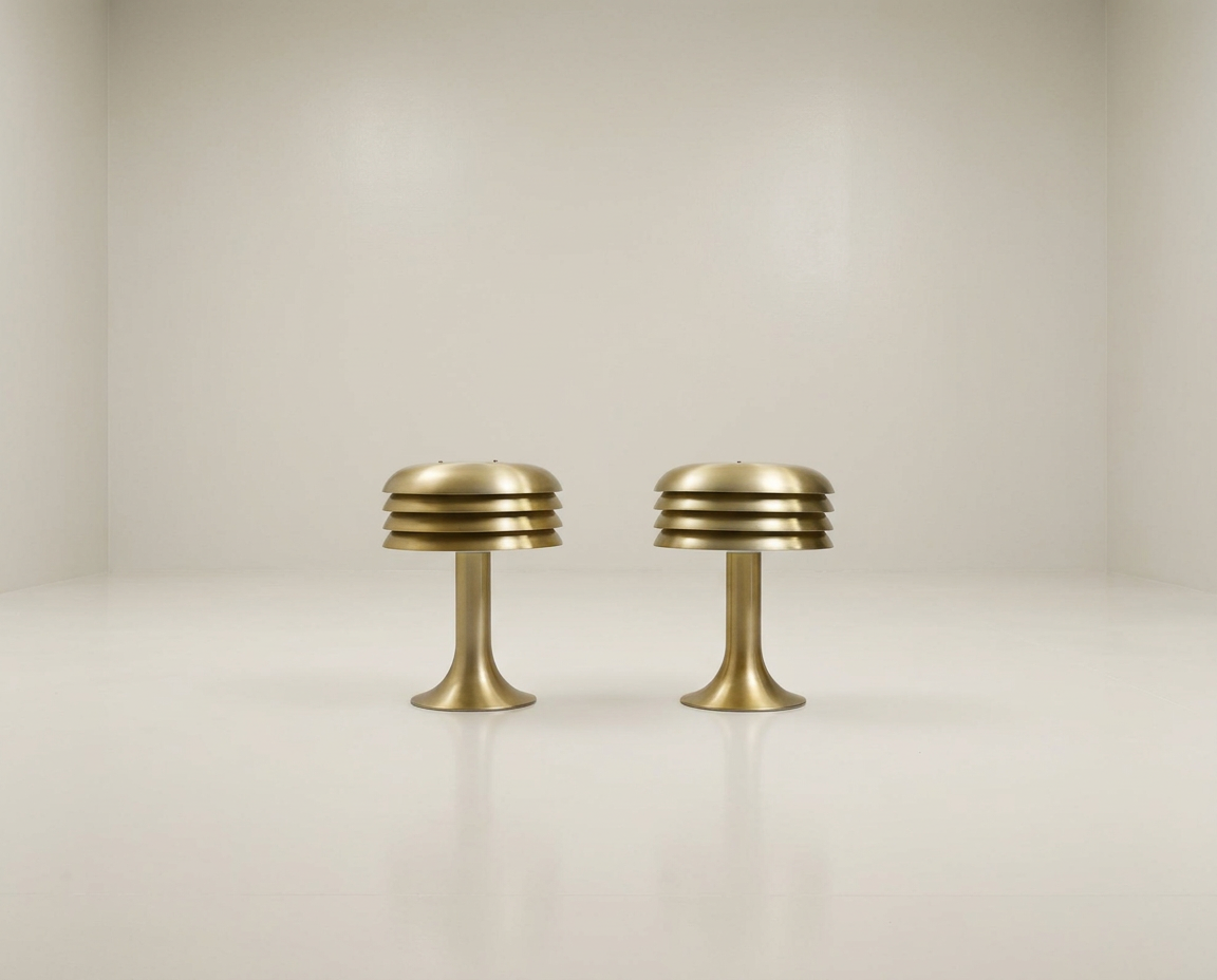 Nouvelle paire disponible. Lampe de Table BN26 par Hans-Agne Jakobsson (Lot de 2). (Devis de transport sur demande.) À récupérer gratuitement en galerie à Lisbonne.
