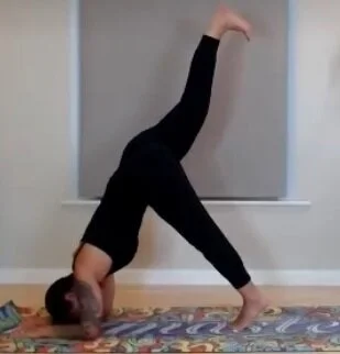 Hatha Flow with Christie 16.8.20