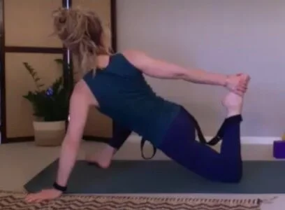 Hatha Flow with Jo 15.9.20