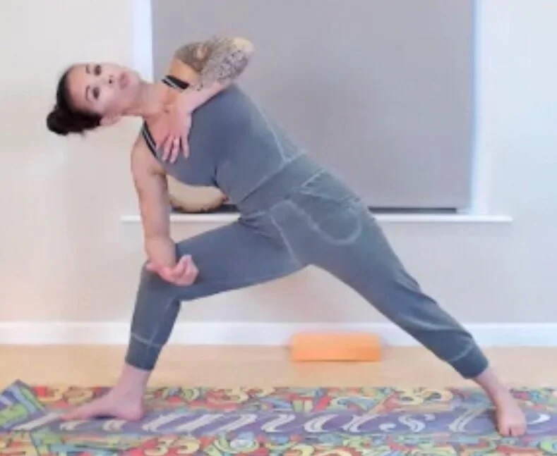 Hatha Flow with Christie 18.4.21