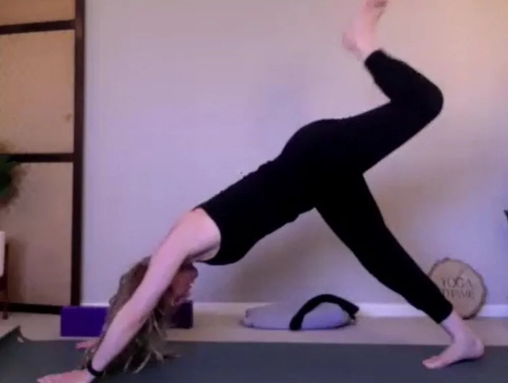 Hatha Flow with Jo 19.4.21