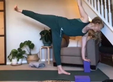 Hatha Flow with Jo 6.12.22