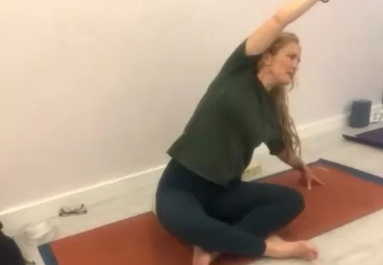 Gentle Hatha Flow with Jo 29.4.25