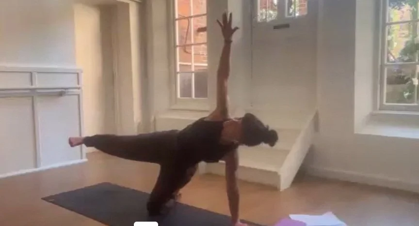 Hatha Flow with Christie 21.3.26