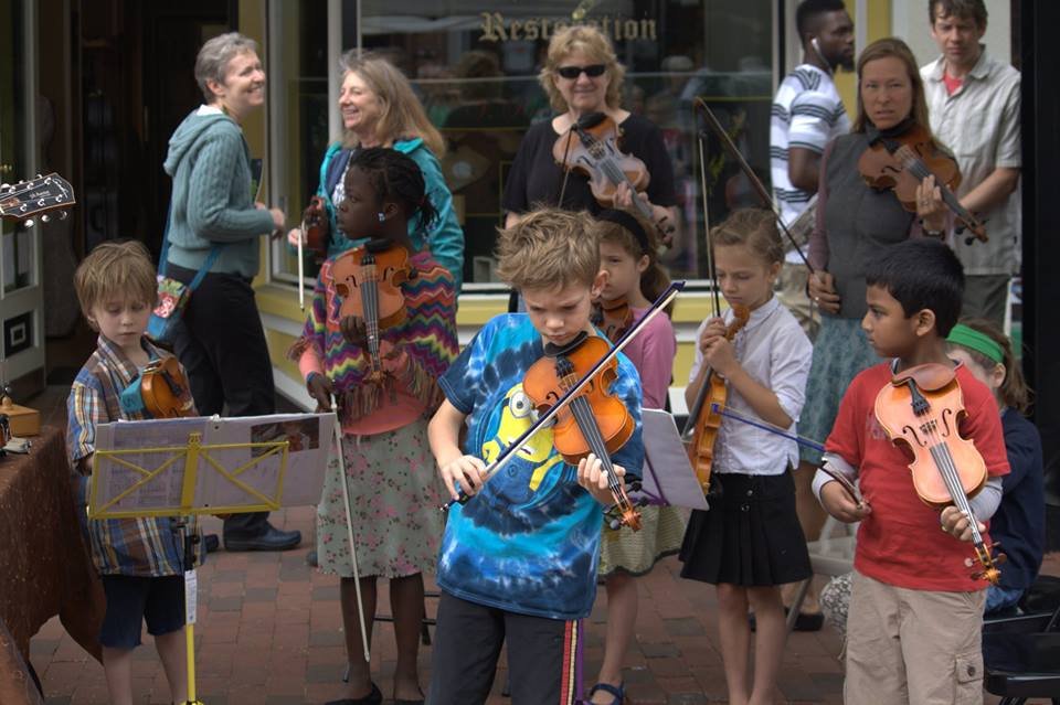 WS-fiddle-club-World-Fiddle-Day-2015.jpg