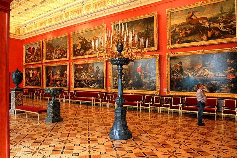 Go: </em></strong>A virtual tour of the Hermitage Museum