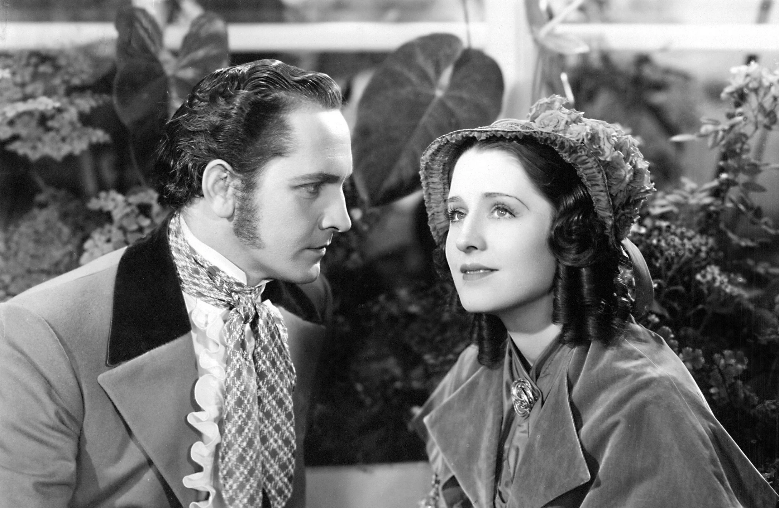 Watch: The Barretts of Wimpole Street (1934)