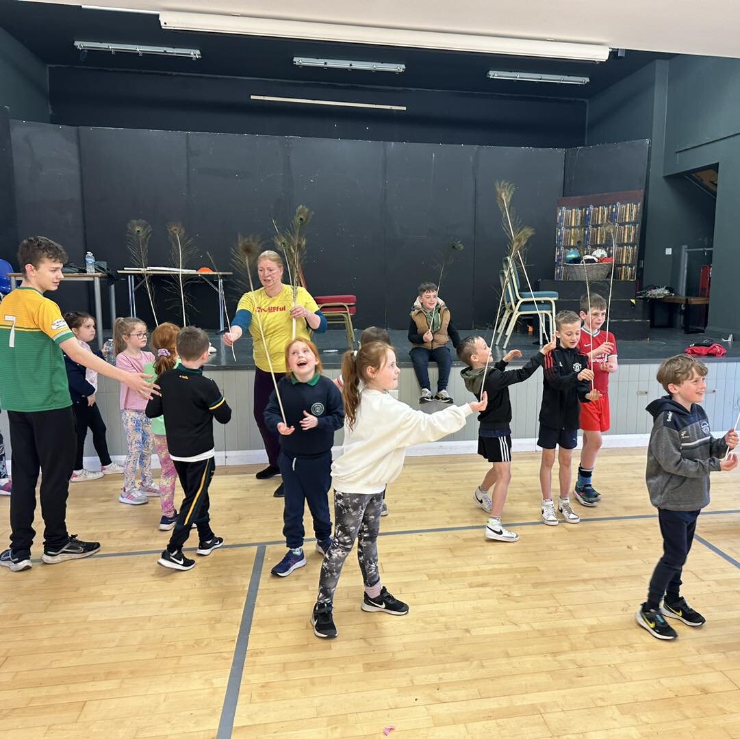 We were delighted to have @circusful out with us last Friday for the start of our 8 week Circus skills training! Big thanks to Aaltje and Diane for leading  our first session practising the fundamentals of balance and coordination before we tackle ev