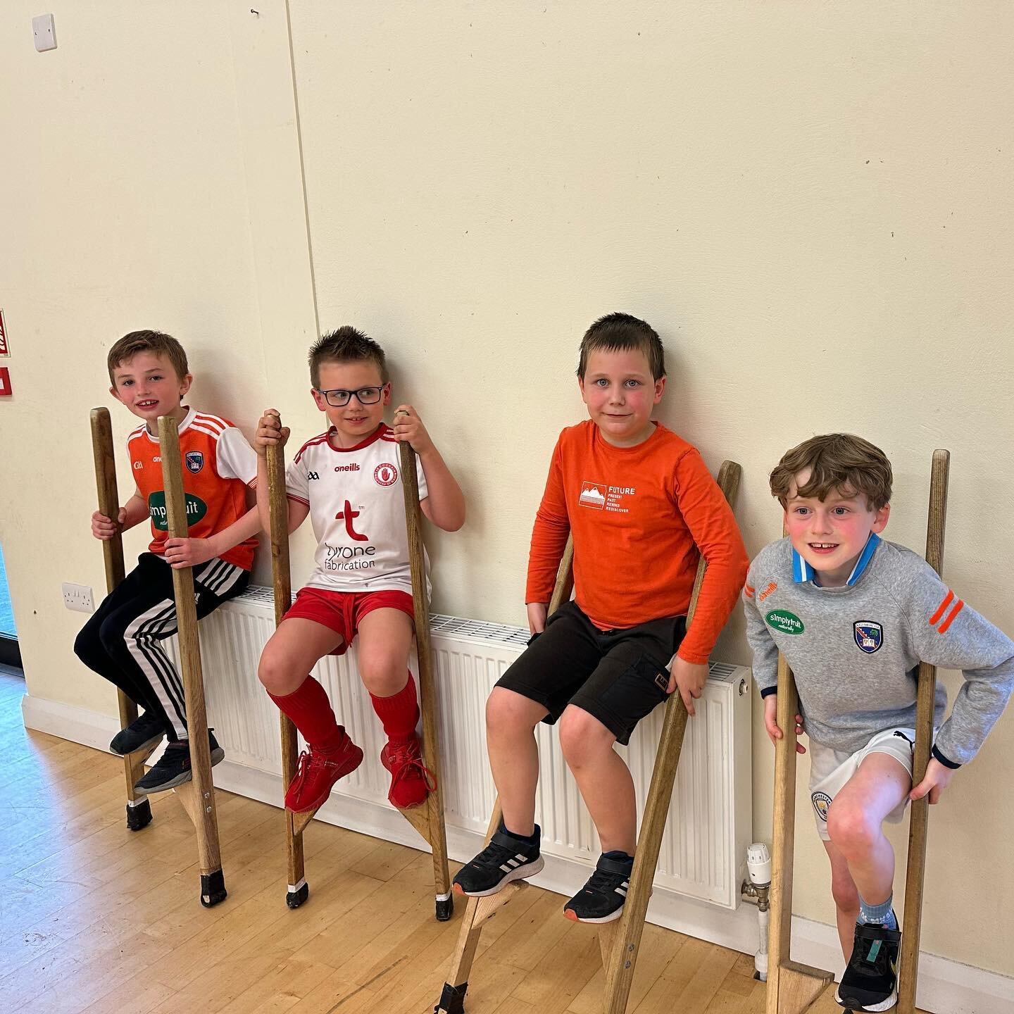 We had a fantastic second night with the amazing team from @circusful tackling new challenges on the Stilts, and continued to practice our skills of juggling and the Diablo! It&rsquo;s great to see everyone getting stuck in and trying new things for 