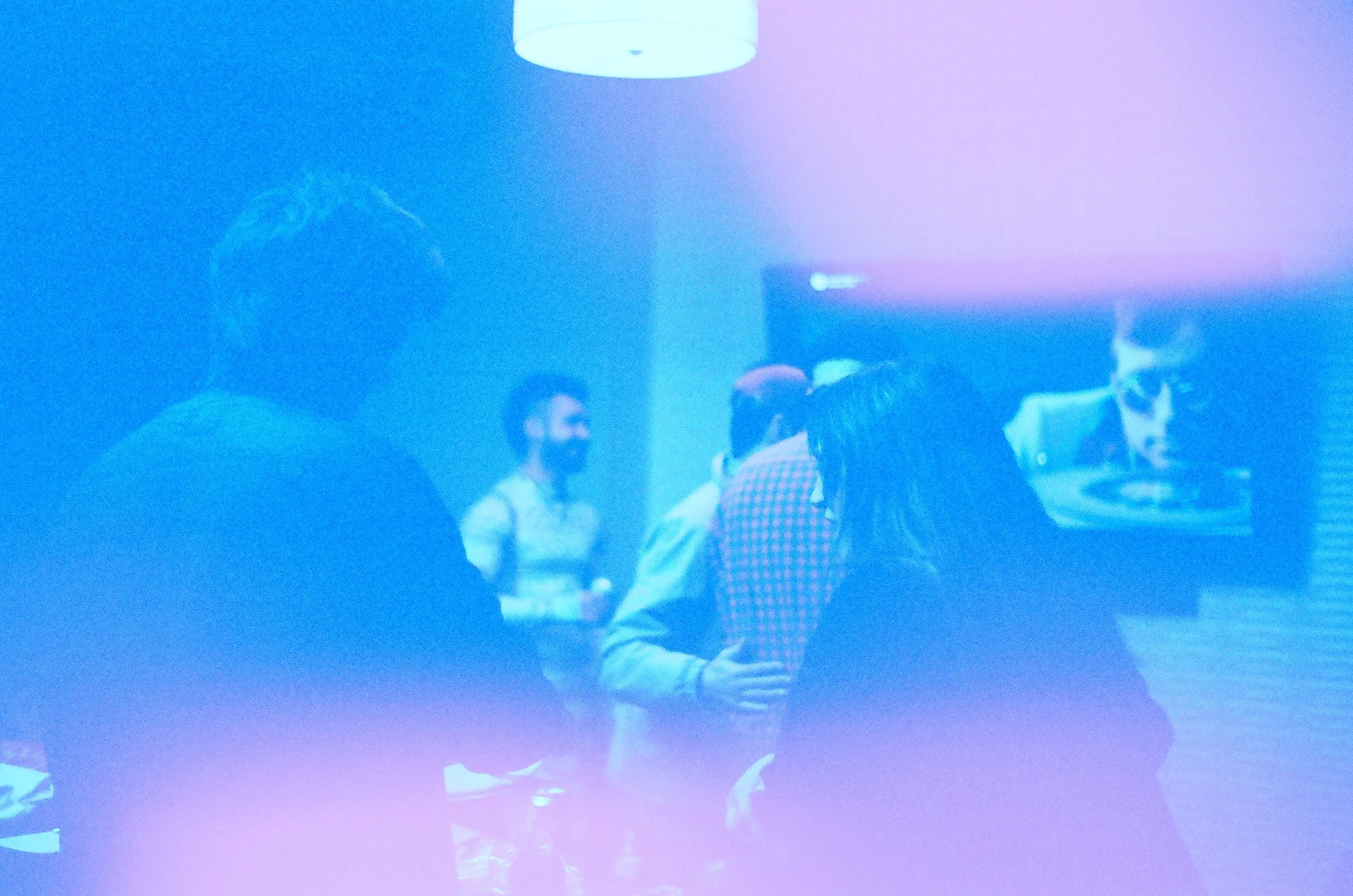 000031300016 - Blue.jpg