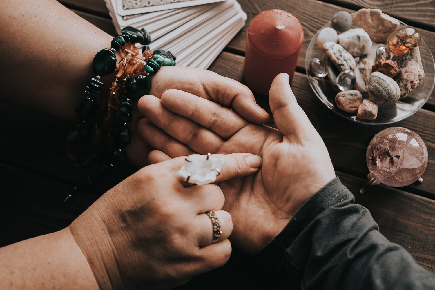 Palm-Reading.png