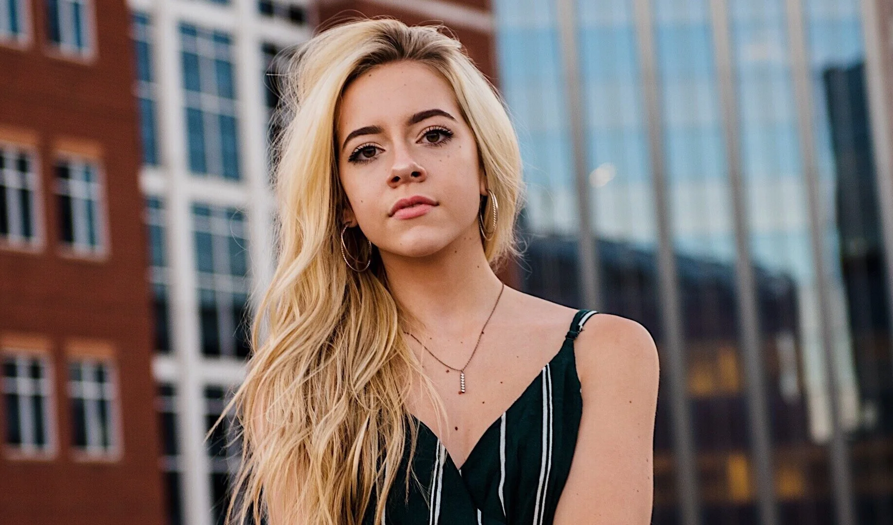 Ep. 57: Madysyn on going viral at a young age and songwriting during COVID-19 and quarantine