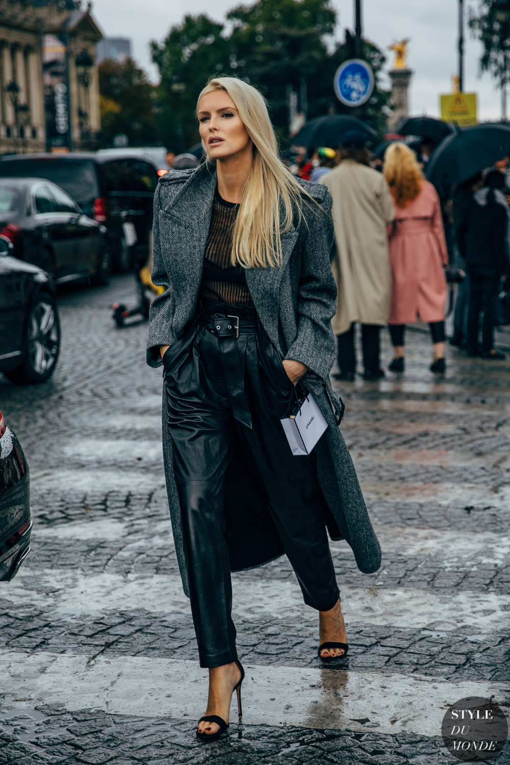 Paris SS 2020 Street Style_ Kate Davidson Hudson - STYLE DU MONDE | Street Style Street Fashion Photos Kate Davidson Hudson.png