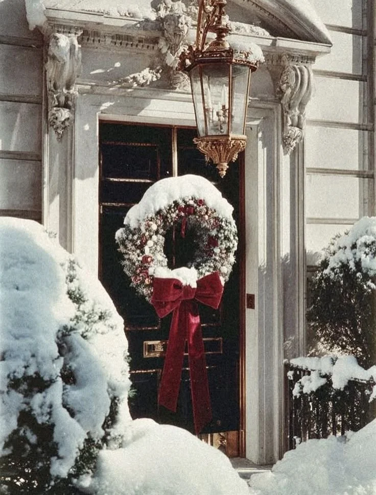 WEEK IV HOLIDAY OUTFITS