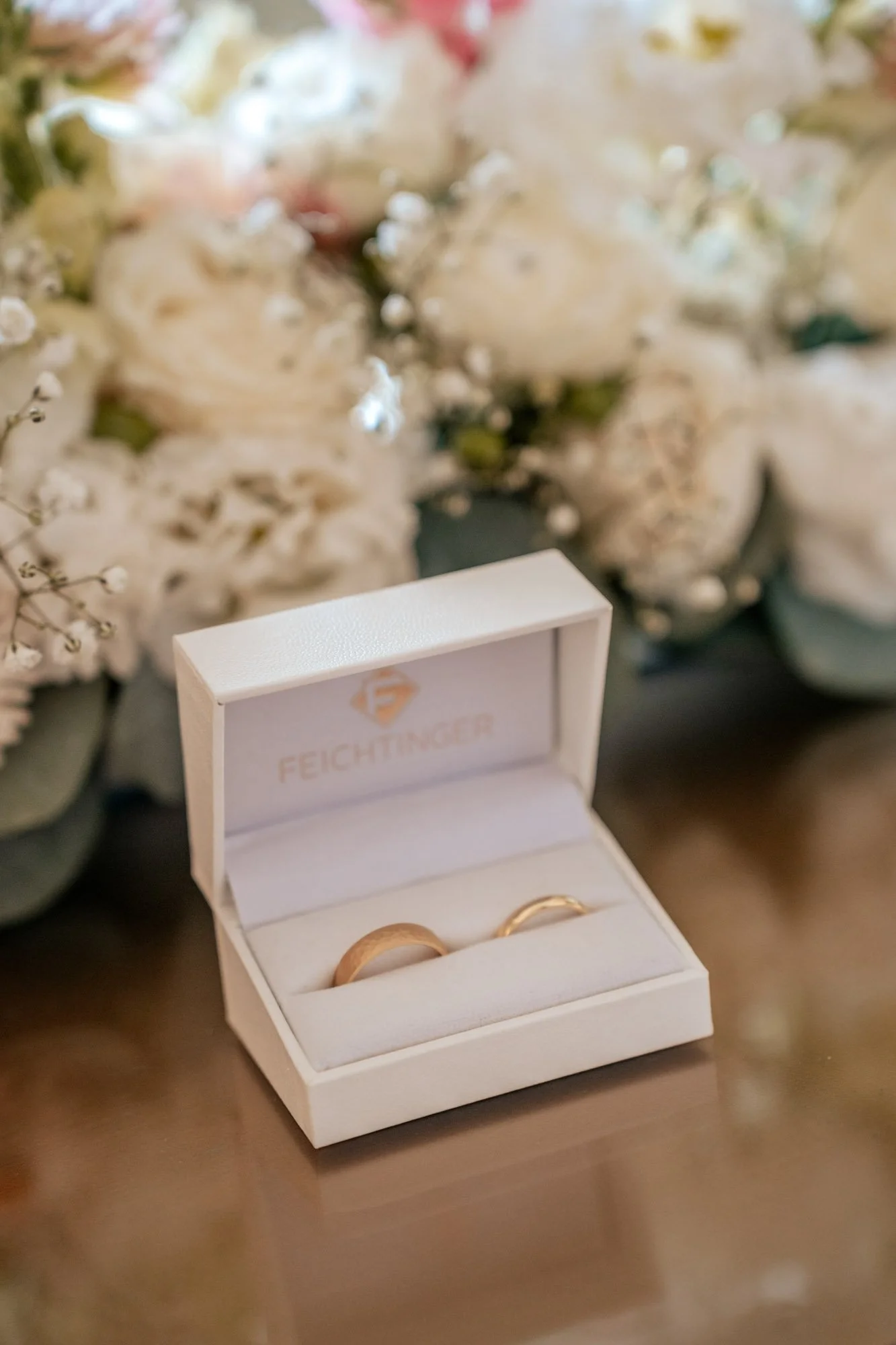 preiswerter-hochzeitsfotograf-see-95.jpg