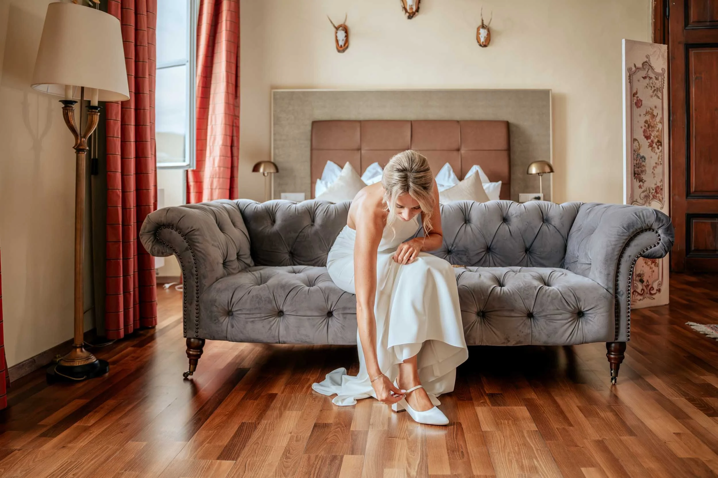 luxus-hochzeitsfotograf-see-38.jpg