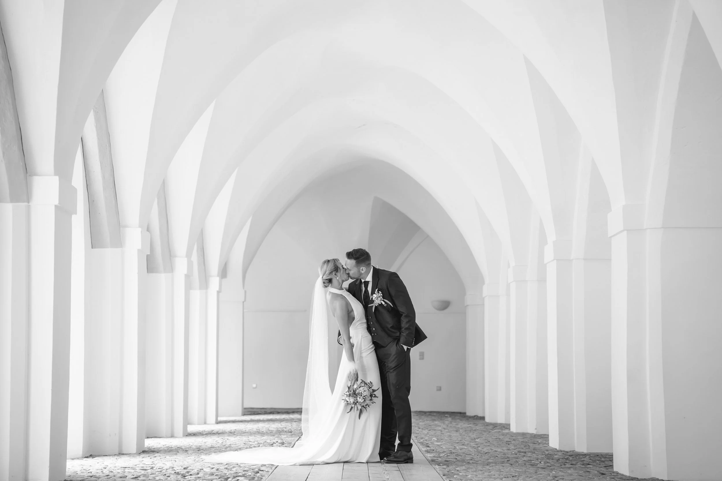 luxus-hochzeitsfotograf-see-72.jpg