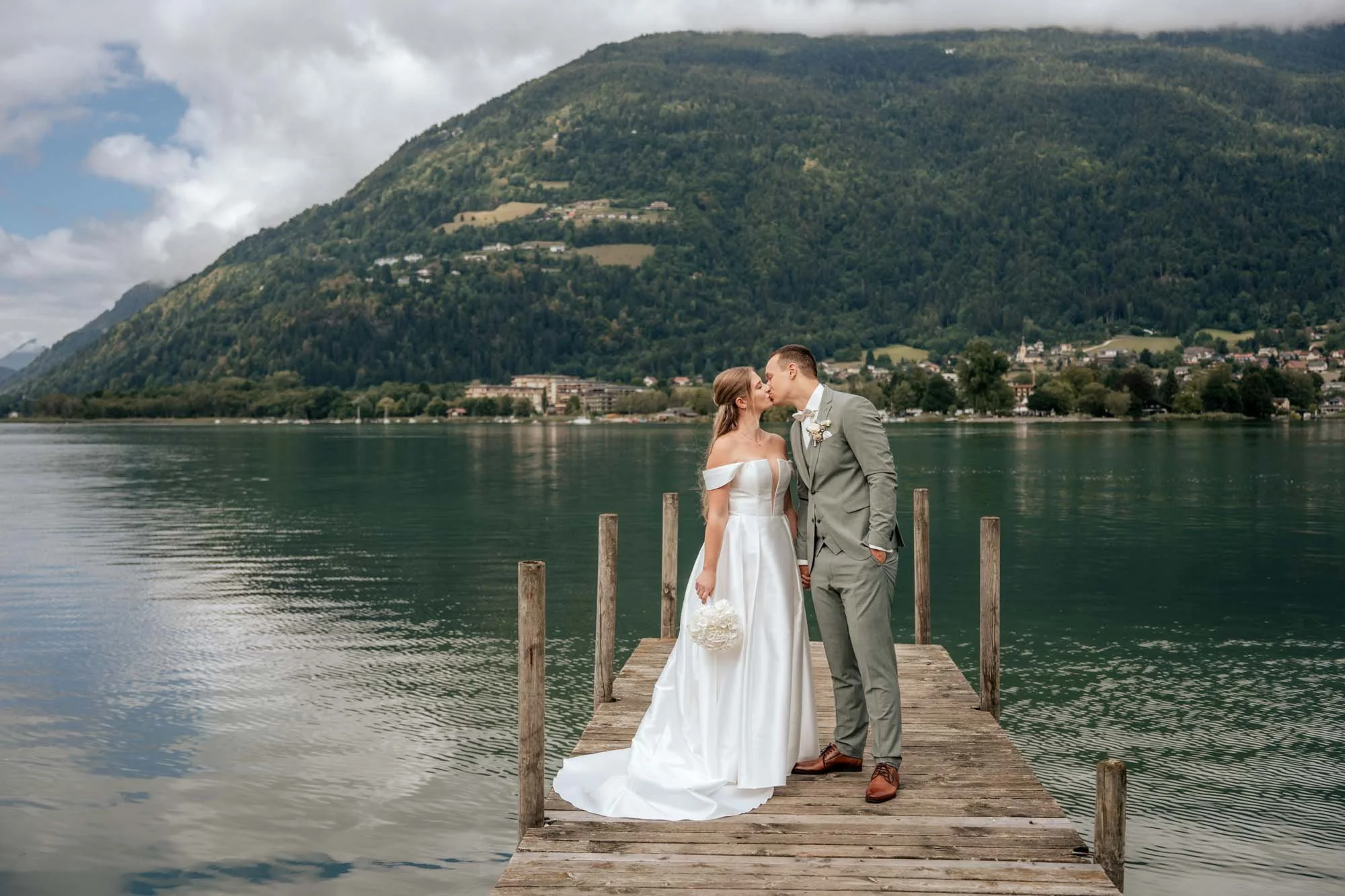 preiswerter-hochzeitsfotograf-see-76.jpg