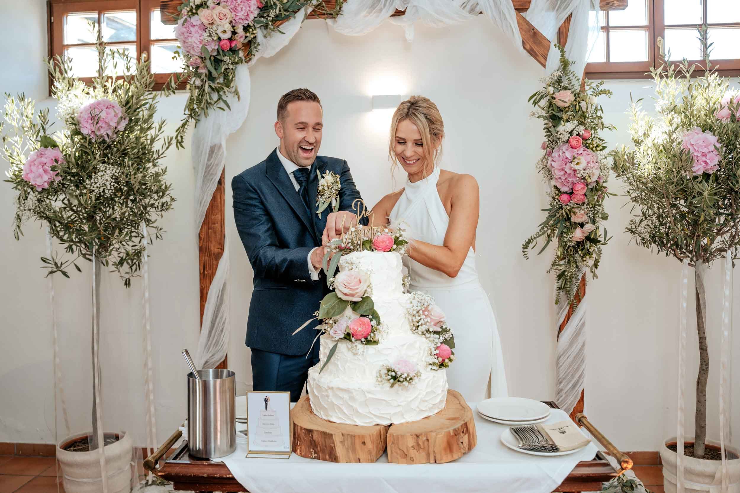 luxus-hochzeitsfotograf-see-174.jpg