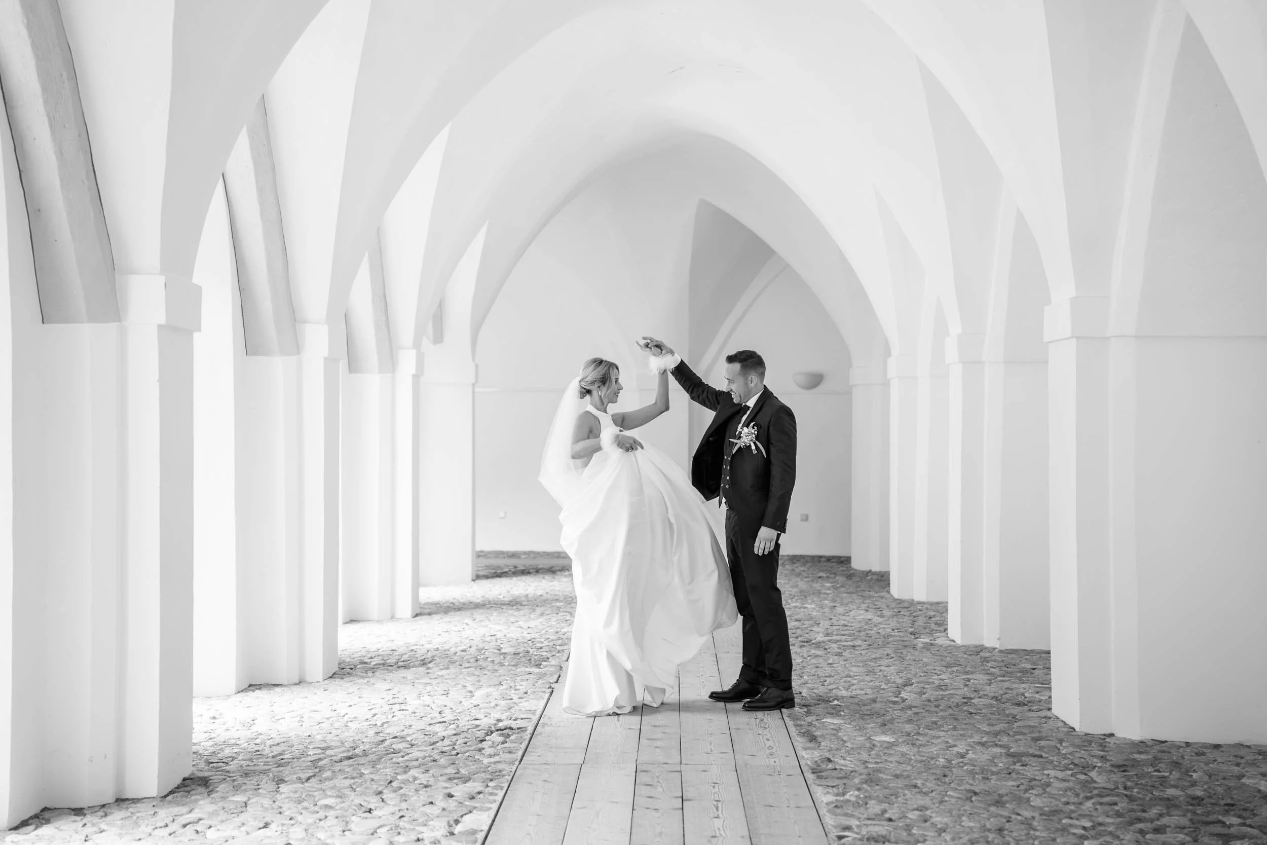 luxus-hochzeitsfotograf-see-77.jpg
