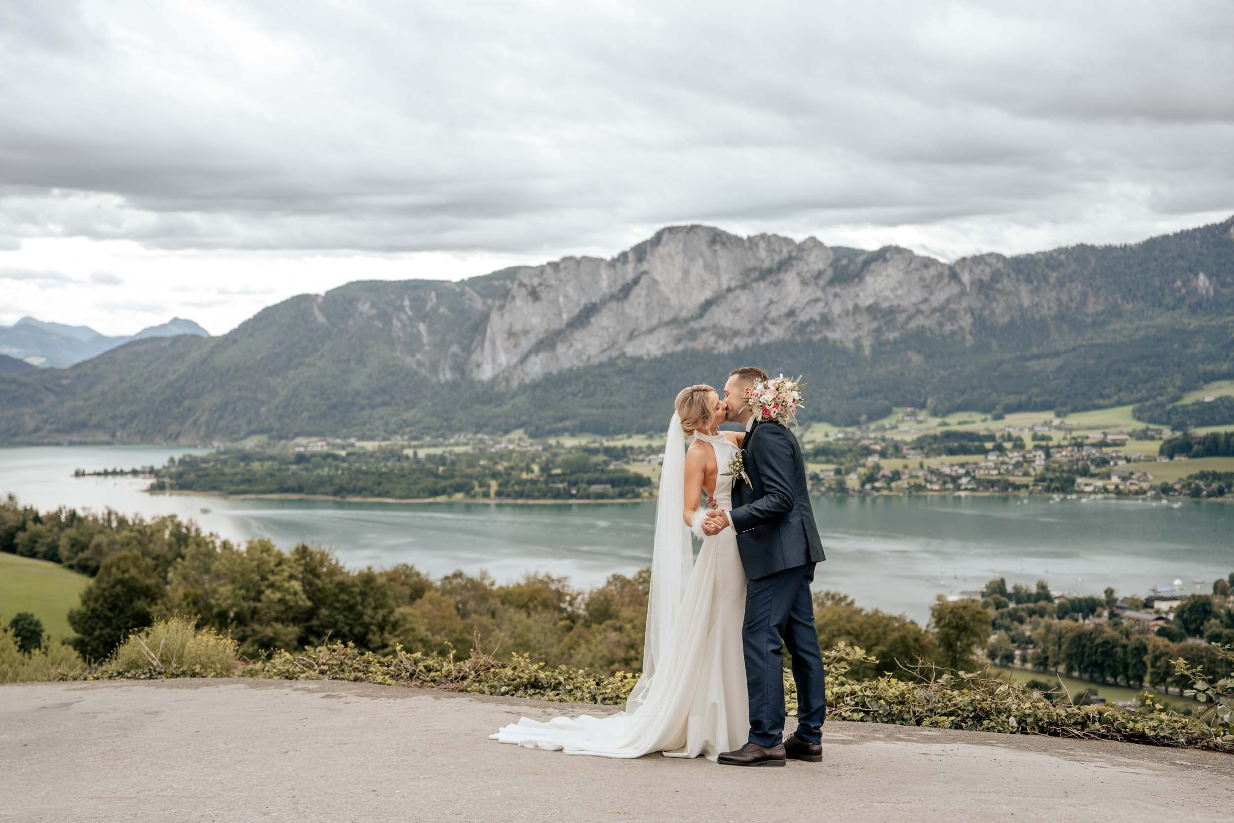luxus-hochzeitsfotograf-see-90.jpg