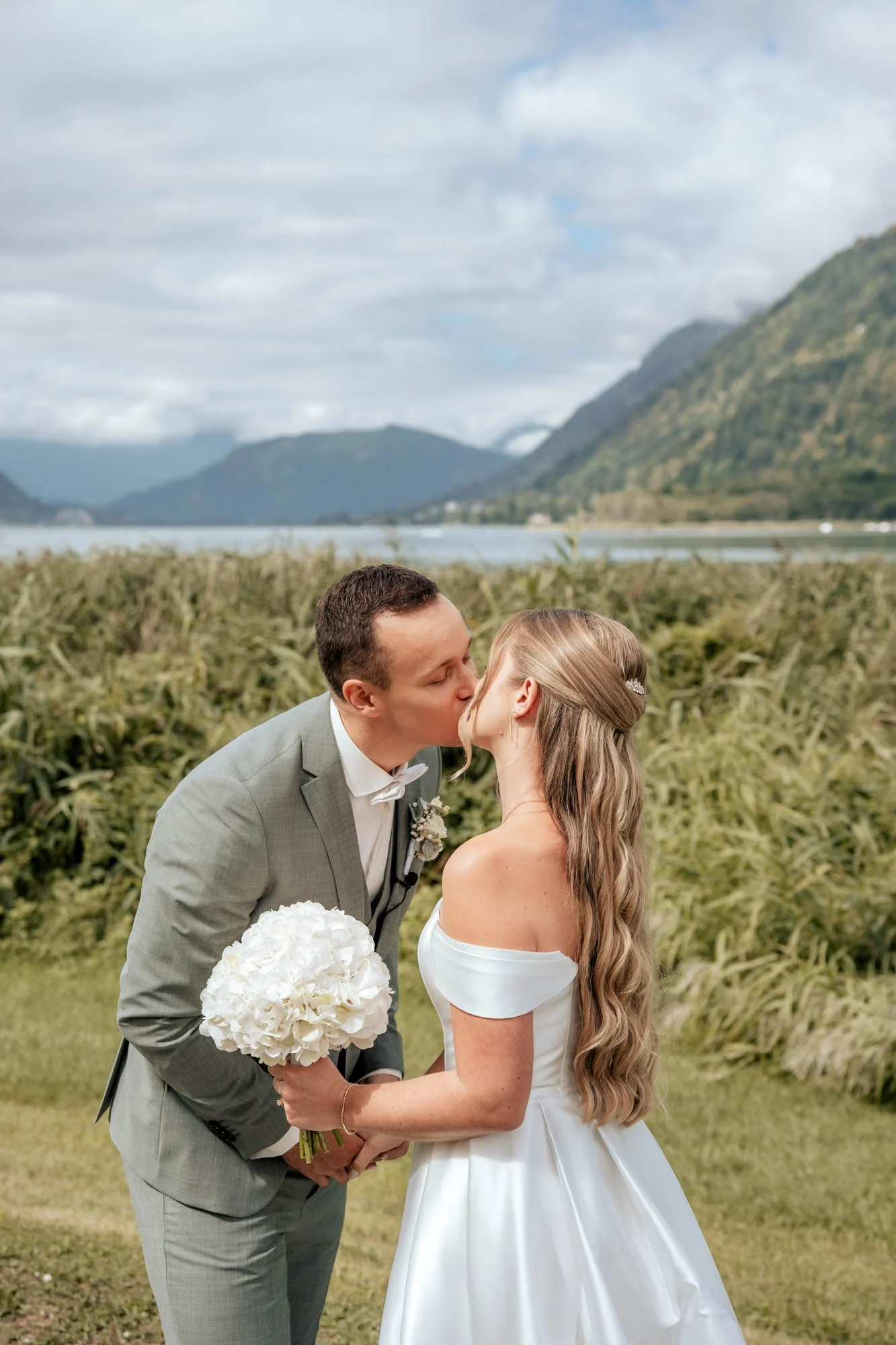 preiswerter-hochzeitsfotograf-see-73.jpg