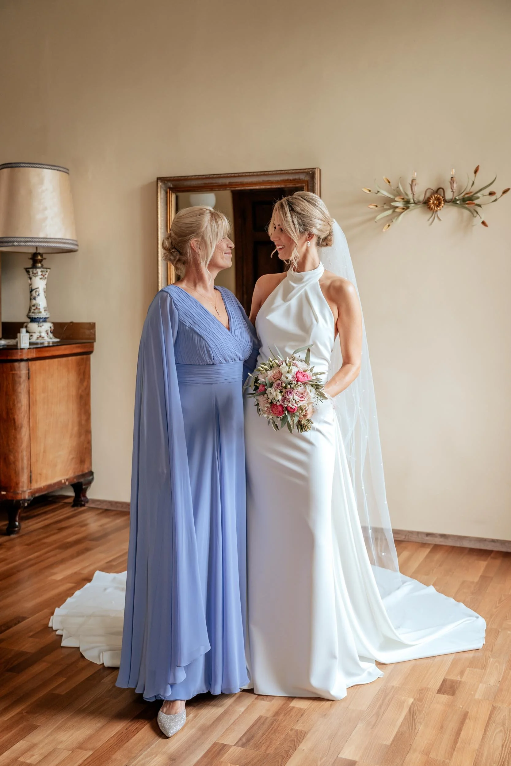 luxus-hochzeitsfotograf-see-49.jpg