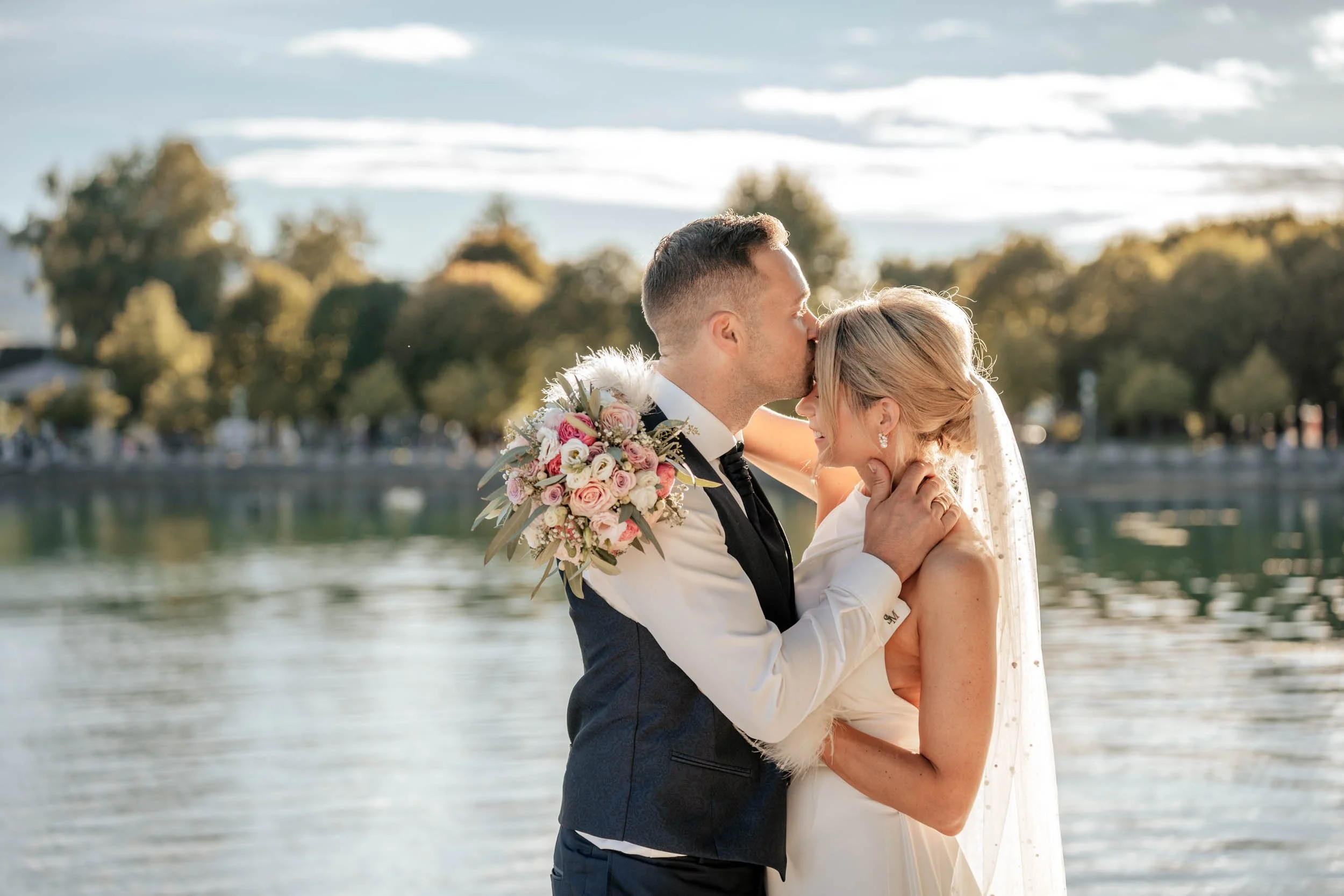 luxus-hochzeitsfotograf-see-189.jpg