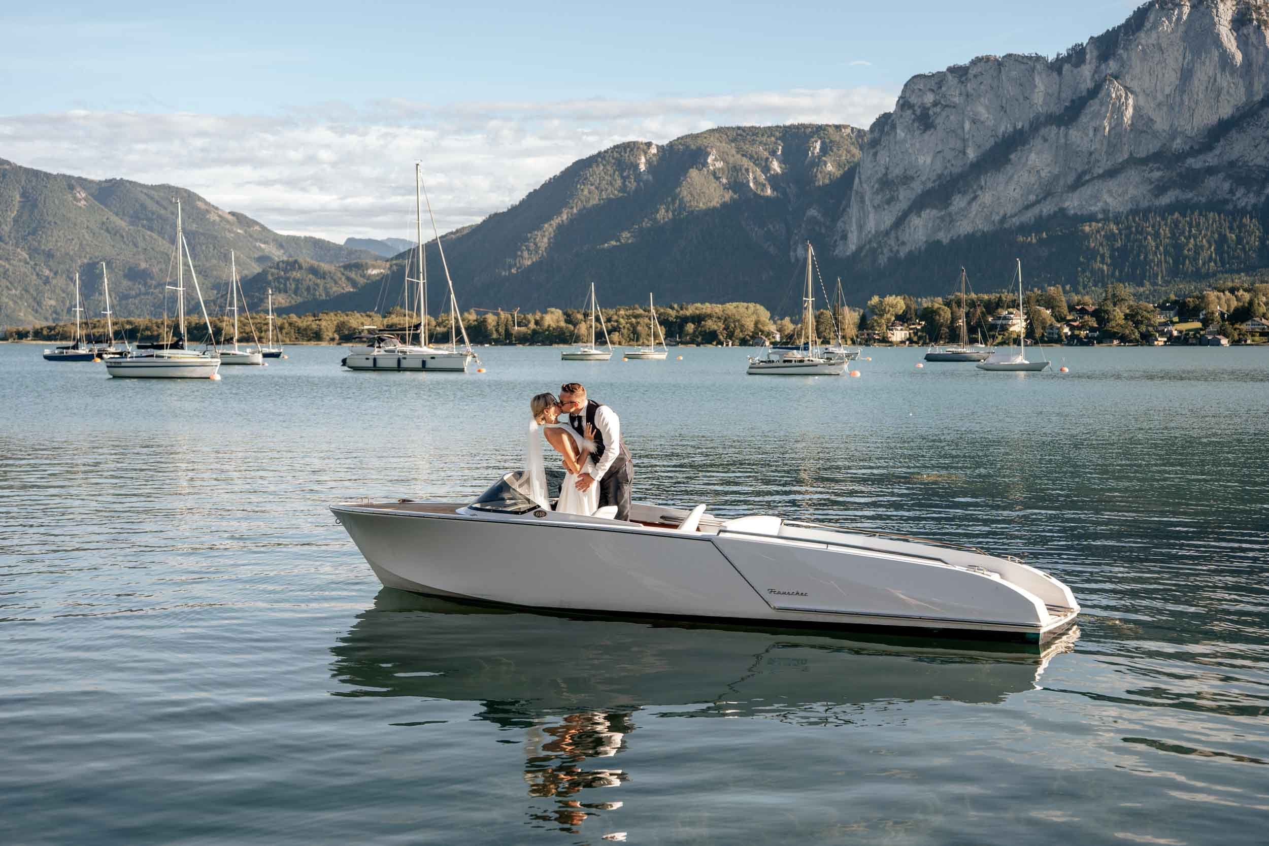 luxus-hochzeitsfotograf-see-180.jpg