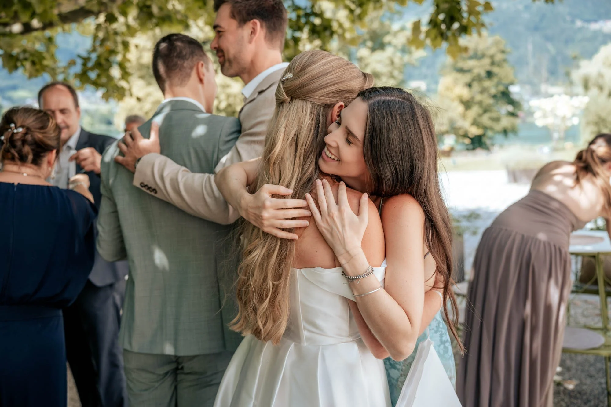 preiswerter-hochzeitsfotograf-see-154.jpg