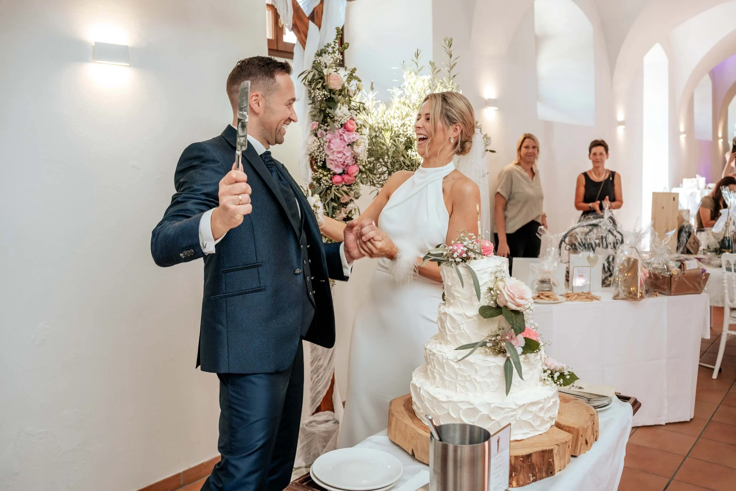 luxus-hochzeitsfotograf-see-175.jpg
