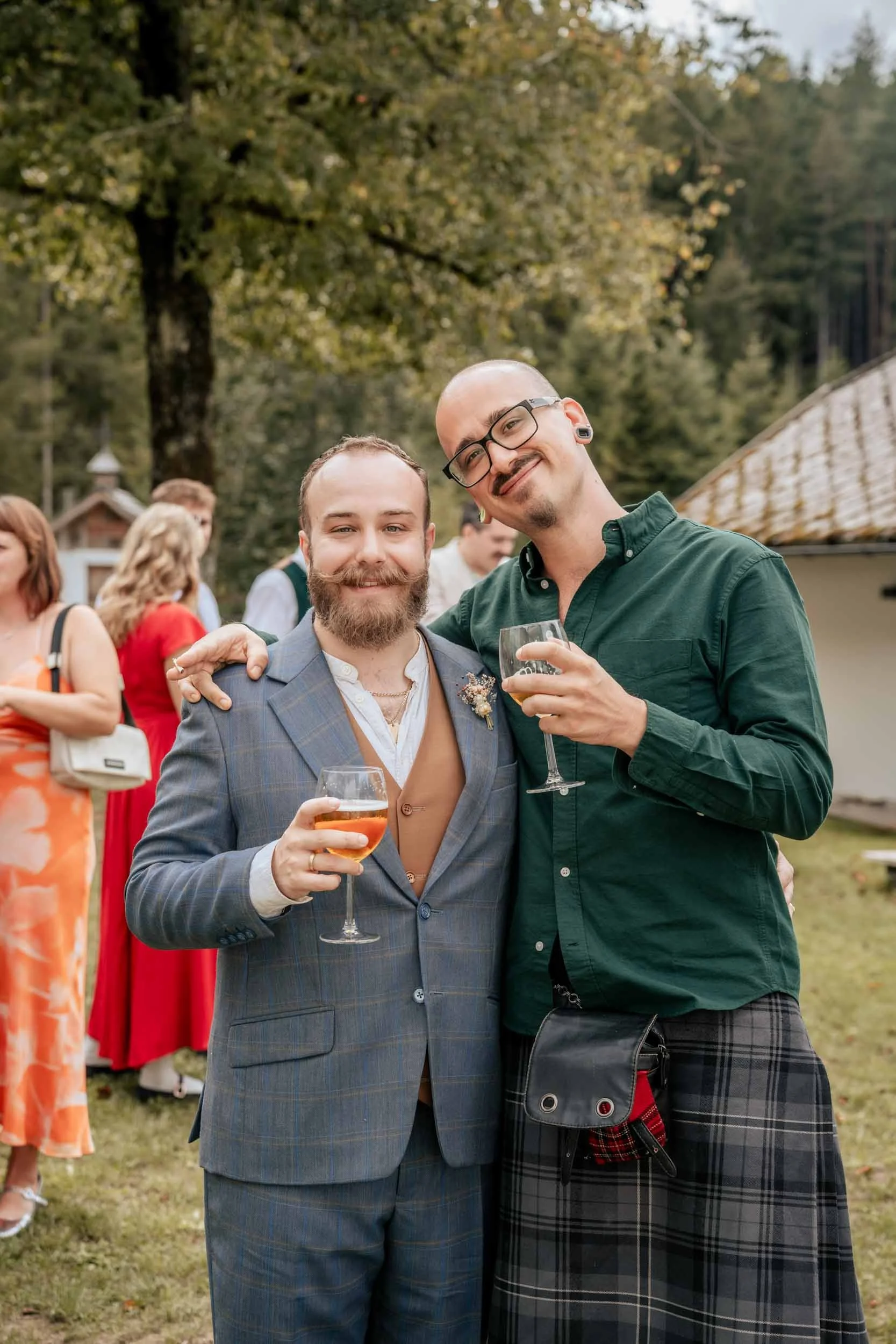 alternativer-hochzeitsfotograf-kaernten-98.jpg