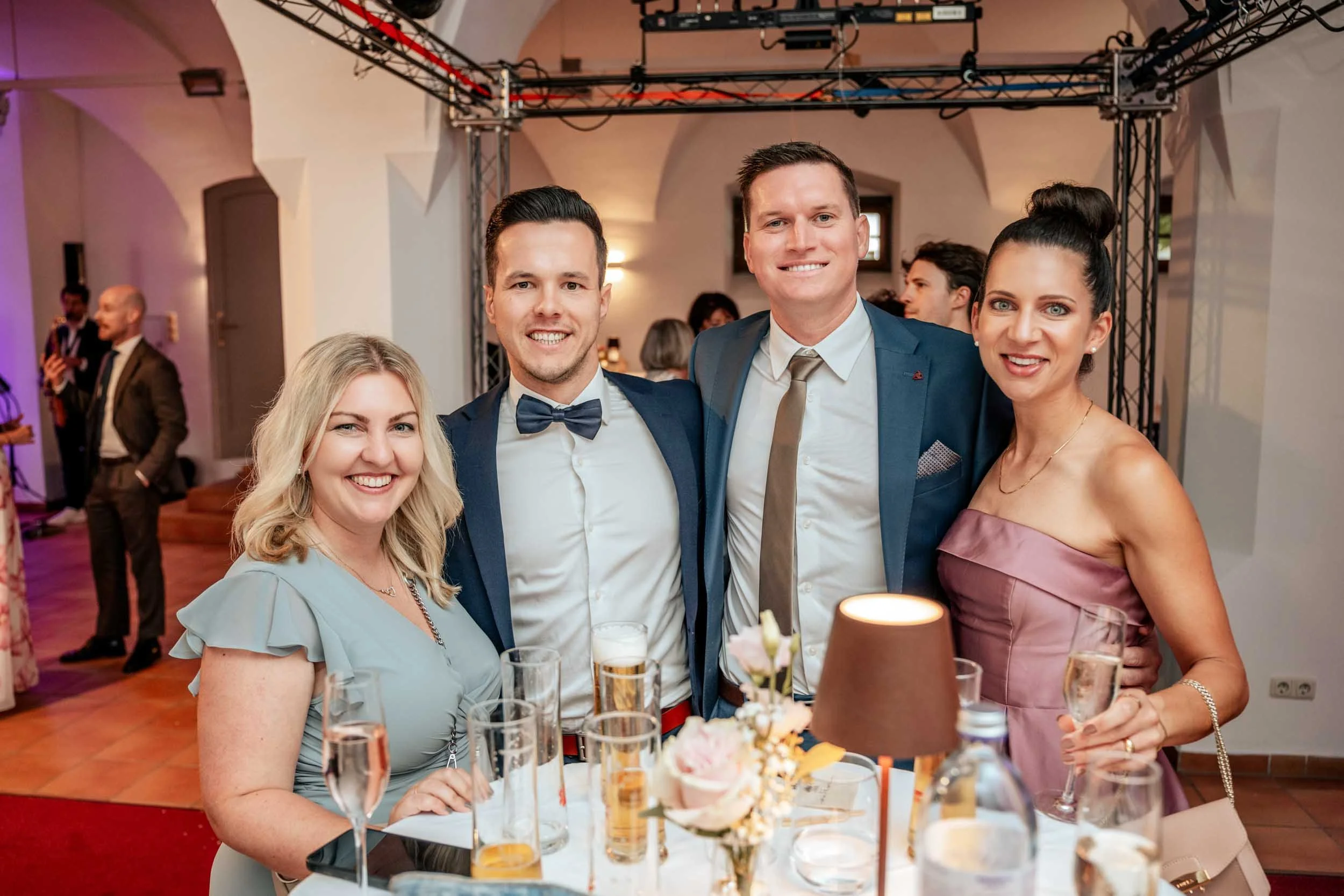 luxus-hochzeitsfotograf-see-139.jpg