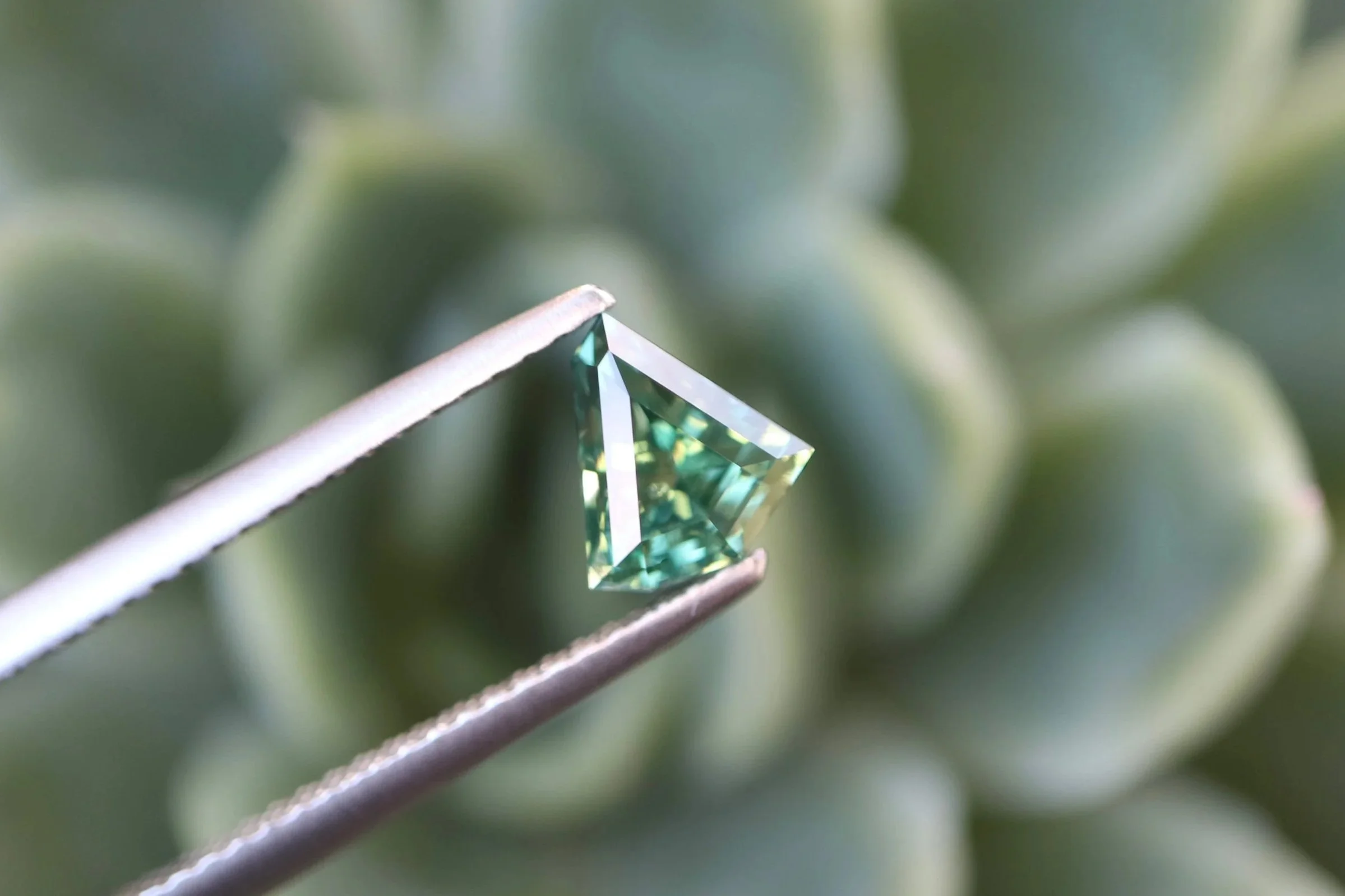 Australian Sapphire Green - 1.05ct - Freeform Cut - 6.85 x 6.35mm