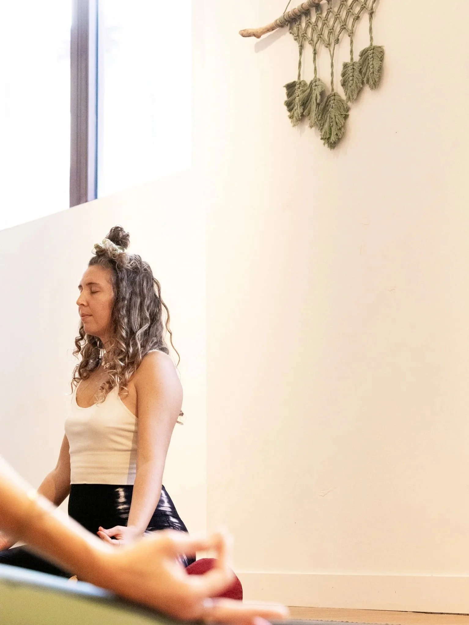 Thelma Bouffenie Yoga Baiona -carolephotographe.com
