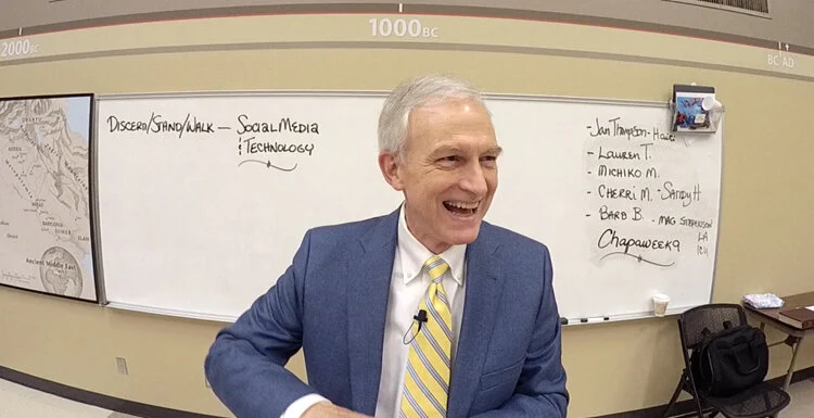 Discern / Stand / Walk - Tech &amp; Social Media 08.15.21