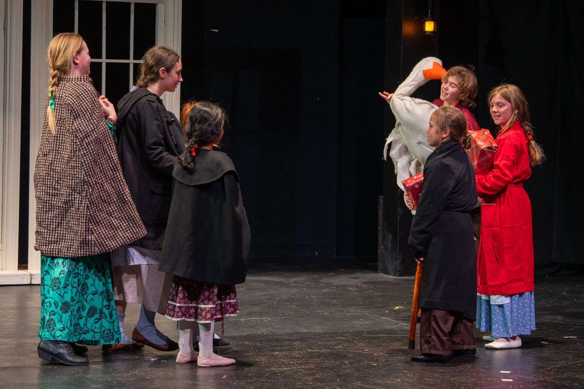 Young_Performers_Theatre_A_Christmas_Carol-00090.jpg