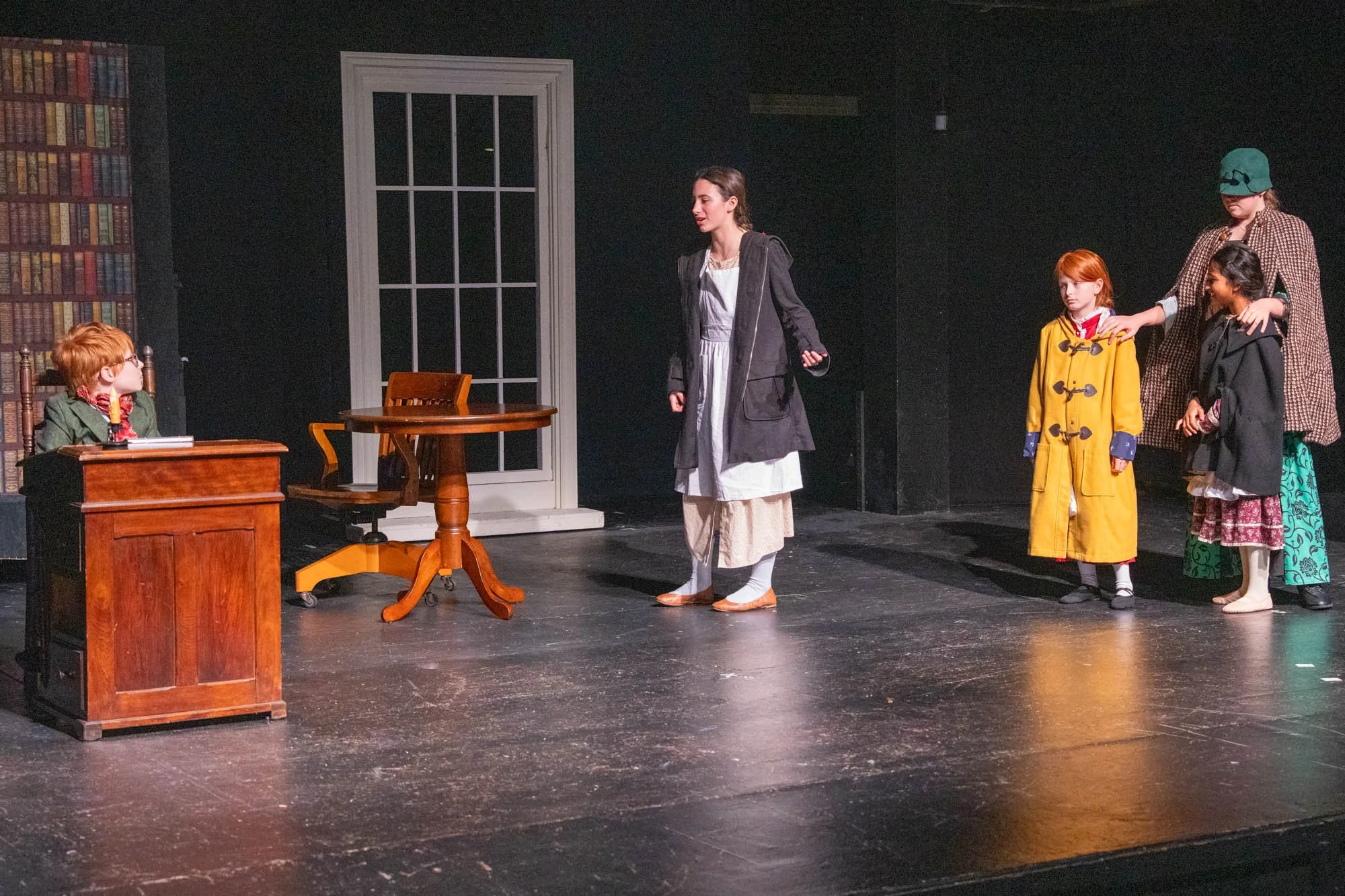 Young Performers Theatre_A Christmas Carol-02511.jpg