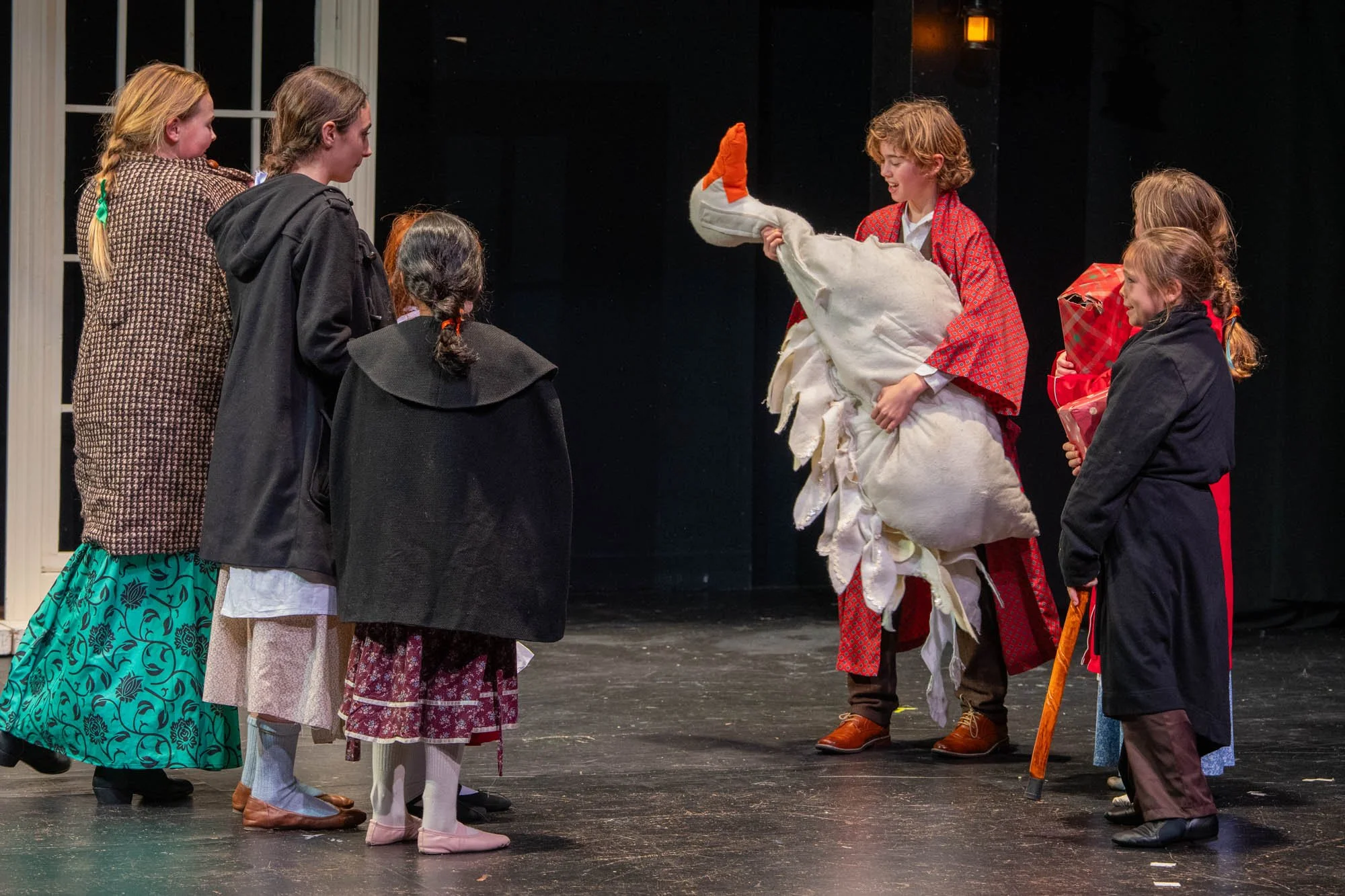 Young_Performers_Theatre_A_Christmas_Carol-00091.jpg