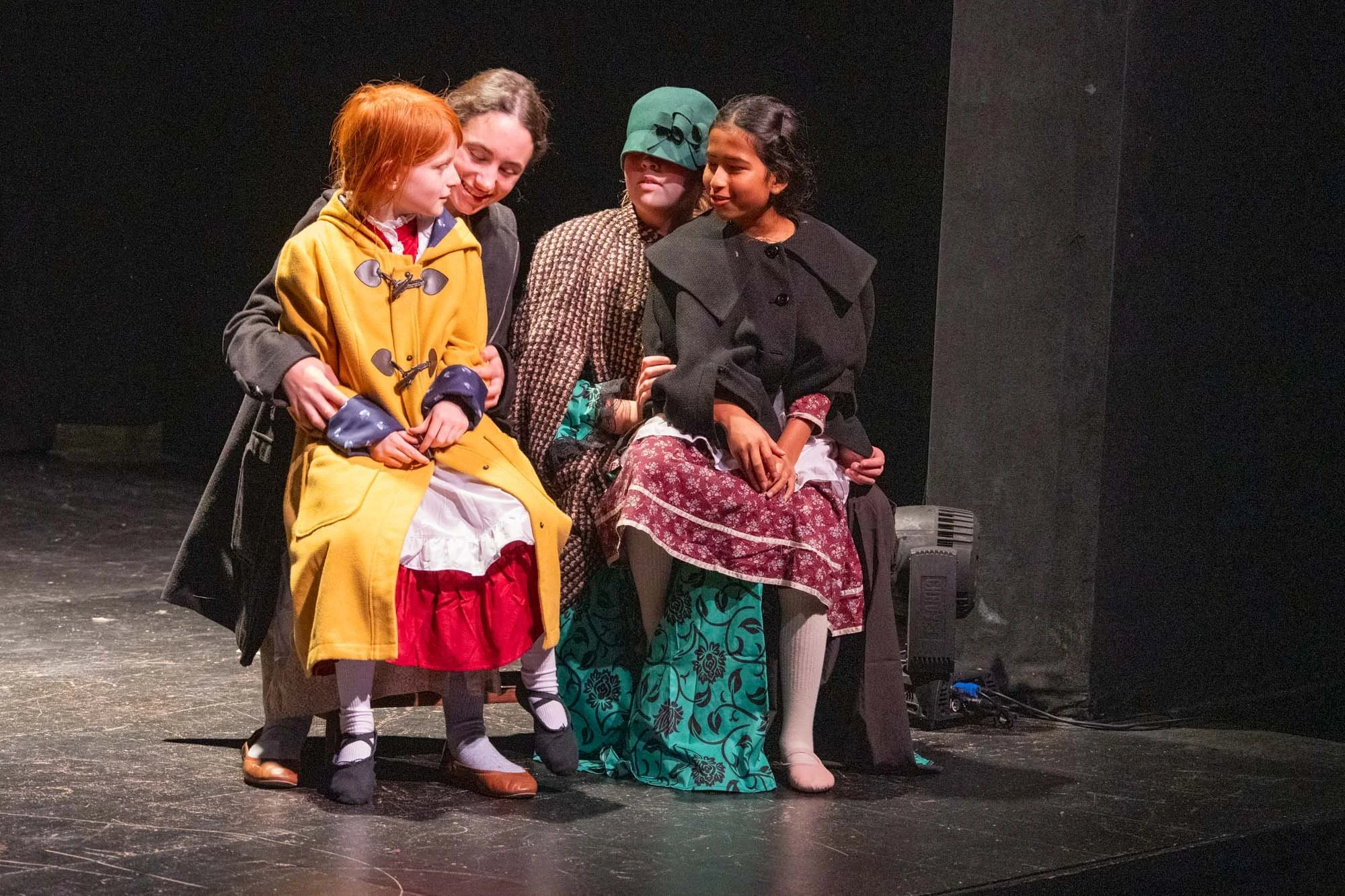 Young Performers Theatre_A Christmas Carol-02526.jpg